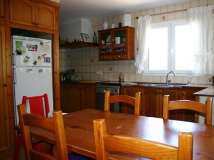 Villa for sale in town,  97465