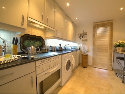 Nueva Andalucia property: Apartment with 2 bedroom in Nueva Andalucia, Spain 97560