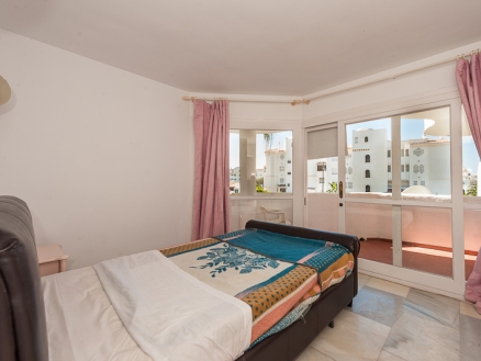 Calahonda property: Apartment in Malaga for sale 97564