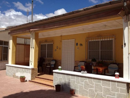 Villa in Alicante for sale 98990