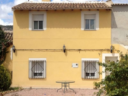 Monovar property: House with 4 bedroom in Monovar 98992