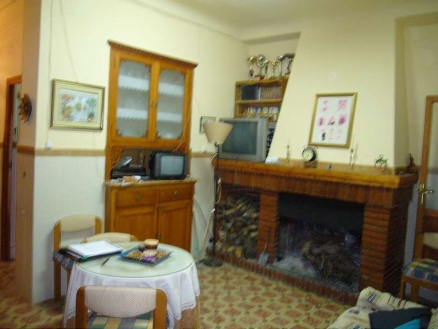 Pinoso property: Pinoso, Spain | Townhome for sale 99070