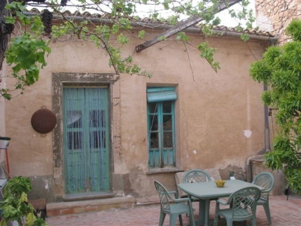 Pinoso property: Townhome for sale in Pinoso 99539