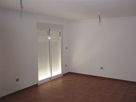 Pinoso property: Townhome with 3 bedroom in Pinoso, Spain 99547