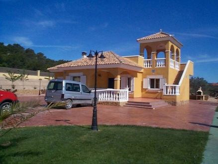 Salinas property: Villa for sale in Salinas 99557