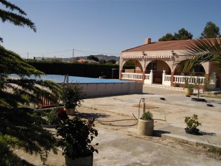 Yecla property: House for sale in Yecla 99671