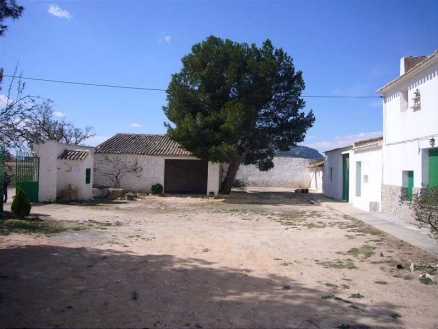 Yecla property: Yecla, Spain | House for sale 99708