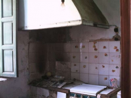 Pinoso property: House with 6 bedroom in Pinoso, Spain 99716