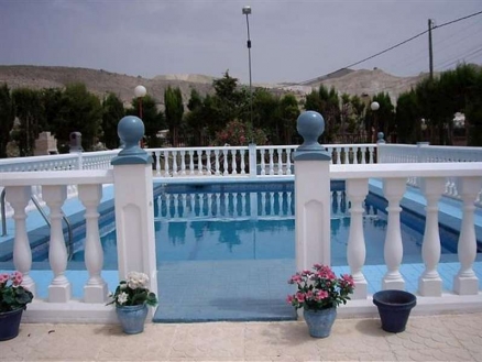 Hondon de las Nieves property: Villa for sale in Hondon de las Nieves 99727