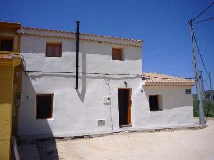 Pinoso property: House for sale in Pinoso 99793