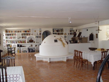 Villa for sale in town, Spain 117862