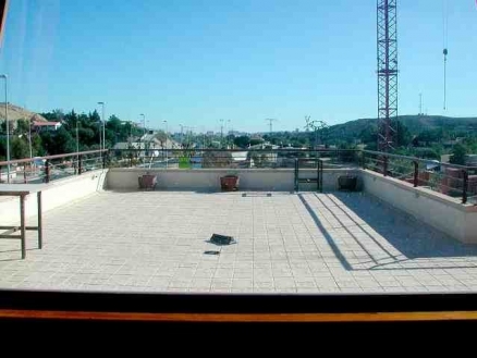 Commercial for sale in town 117869