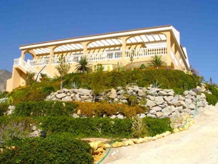 Villa for sale in town 117871