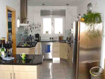 Villa with 4 bedroom in town 117871