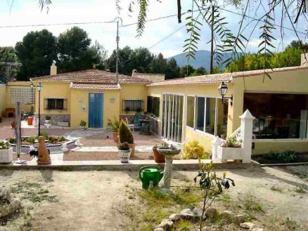 Castalla property: Villa for sale in Castalla 117872