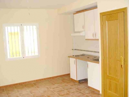 Villa with 3 bedroom in town 117876