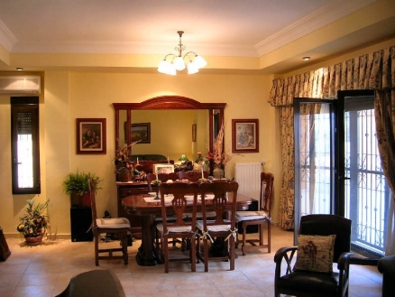 Villa&nbsp;for&nbsp;sale&nbsp;in&nbsp;town,&nbsp;Spain&nbsp;117886