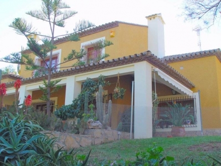 Villa for sale in town 117892