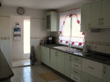 Villa&nbsp;with&nbsp;3&nbsp;bedroom&nbsp;in&nbsp;town&nbsp;117920