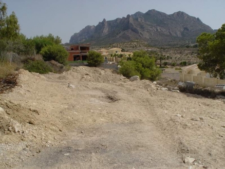 Busot&nbsp;property:&nbsp;Land&nbsp;with&nbsp;bedroom&nbsp;in&nbsp;Busot&nbsp;117948