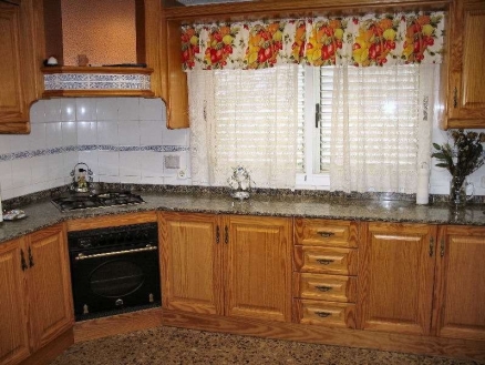 Villa&nbsp;for&nbsp;sale&nbsp;in&nbsp;town,&nbsp;Spain&nbsp;117969