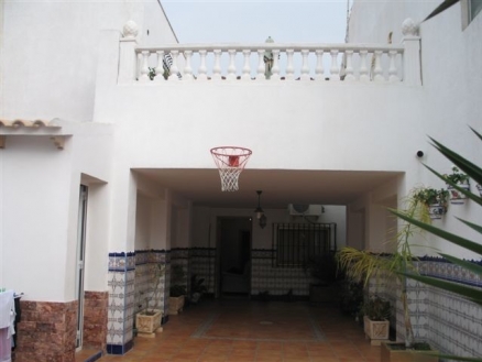 Busot&nbsp;property:&nbsp;Townhome&nbsp;for&nbsp;sale&nbsp;in&nbsp;Busot&nbsp;117983