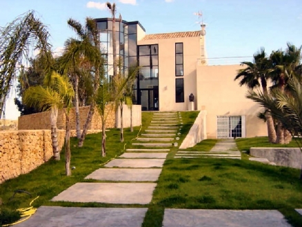 Villa&nbsp;for&nbsp;sale&nbsp;in&nbsp;town&nbsp;118076