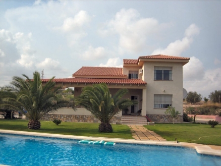Villa&nbsp;for&nbsp;sale&nbsp;in&nbsp;town&nbsp;118106