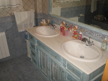 Villa&nbsp;with&nbsp;4&nbsp;bedroom&nbsp;in&nbsp;town,&nbsp;Spain&nbsp;118206