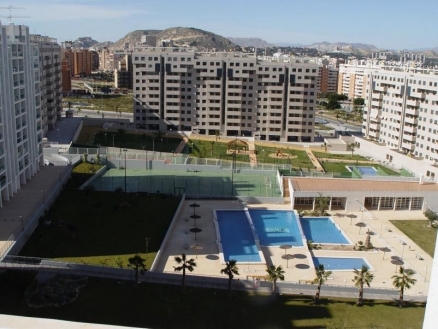 Apartment&nbsp;with&nbsp;4&nbsp;bedroom&nbsp;in&nbsp;town,&nbsp;Spain&nbsp;118208