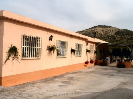 Villa&nbsp;for&nbsp;sale&nbsp;in&nbsp;town&nbsp;118246