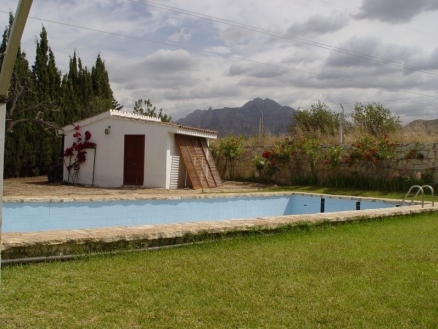 Busot&nbsp;property:&nbsp;Villa&nbsp;with&nbsp;4&nbsp;bedroom&nbsp;in&nbsp;Busot,&nbsp;Spain&nbsp;118260