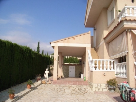 Busot&nbsp;property:&nbsp;Villa&nbsp;for&nbsp;sale&nbsp;in&nbsp;Busot&nbsp;118382