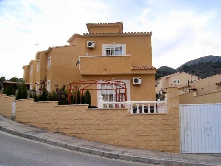 Aigues&nbsp;property:&nbsp;Villa&nbsp;for&nbsp;sale&nbsp;in&nbsp;Aigues&nbsp;118399