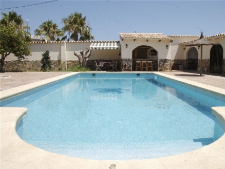 Villa&nbsp;with&nbsp;5&nbsp;bedroom&nbsp;in&nbsp;town,&nbsp;Spain&nbsp;118436