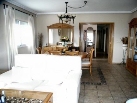 Busot&nbsp;property:&nbsp;Villa&nbsp;for&nbsp;sale&nbsp;in&nbsp;Busot,&nbsp;Spain&nbsp;118471