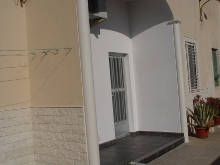 Townhome&nbsp;with&nbsp;2&nbsp;bedroom&nbsp;in&nbsp;town&nbsp;118482