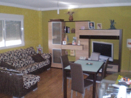 Villa&nbsp;for&nbsp;sale&nbsp;in&nbsp;town,&nbsp;Spain&nbsp;118591