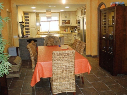 Villa&nbsp;with&nbsp;5&nbsp;bedroom&nbsp;in&nbsp;town&nbsp;118591