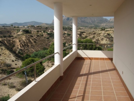 Busot&nbsp;property:&nbsp;Villa&nbsp;with&nbsp;4&nbsp;bedroom&nbsp;in&nbsp;Busot,&nbsp;Spain&nbsp;118649