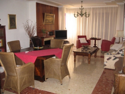 Apartment&nbsp;for&nbsp;sale&nbsp;in&nbsp;town&nbsp;118651