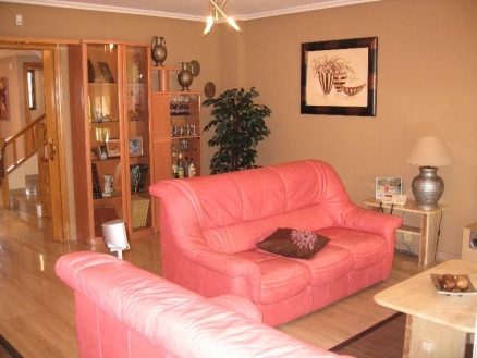 Townhome&nbsp;for&nbsp;sale&nbsp;in&nbsp;town,&nbsp;Spain&nbsp;118661