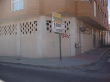 Commercial&nbsp;with&nbsp;bedroom&nbsp;in&nbsp;town,&nbsp;Spain&nbsp;118668