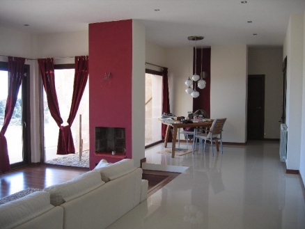 Villa&nbsp;for&nbsp;sale&nbsp;in&nbsp;town,&nbsp;Spain&nbsp;118677