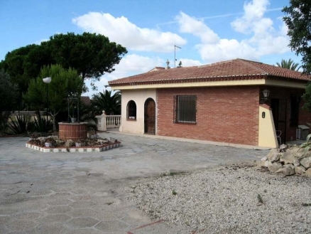 Busot&nbsp;property:&nbsp;Villa&nbsp;with&nbsp;3&nbsp;bedroom&nbsp;in&nbsp;Busot&nbsp;118744