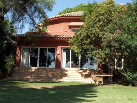 Istan&nbsp;property:&nbsp;Villa&nbsp;with&nbsp;5&nbsp;bedroom&nbsp;in&nbsp;Istan&nbsp;118763