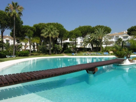 Estepona property: Apartment for sale in Estepona 119904