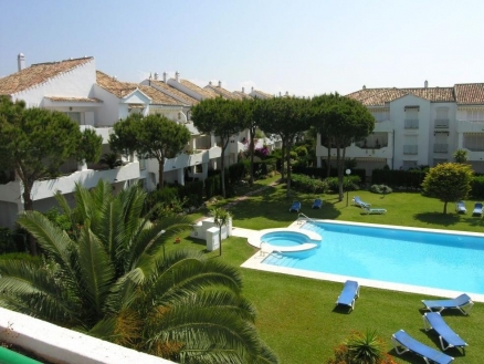 Estepona property: Apartment for sale in Estepona, Spain 119904