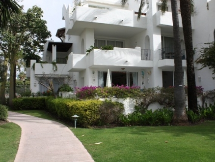 Estepona property: Apartment for sale in Estepona 119953