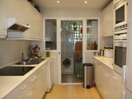 Estepona property: Apartment for sale in Estepona, Malaga 119953
